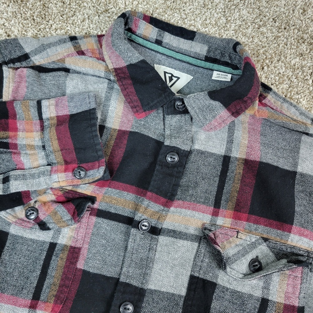 Vissla Mens Medium Multicolor Plaid Button Up Long Sleeve Flannel Workshirt
